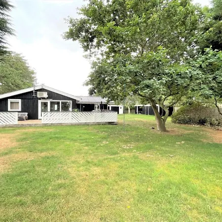 Holiday home Diddi - 150m From The Sea In Sealand By Interhome Store Fuglede